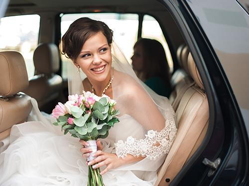 make your smile dazzling for your wedding!